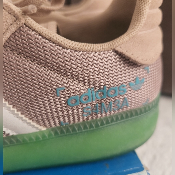 Adidas Beige and Green Sneakers S4m3a - Picture 7 of 16